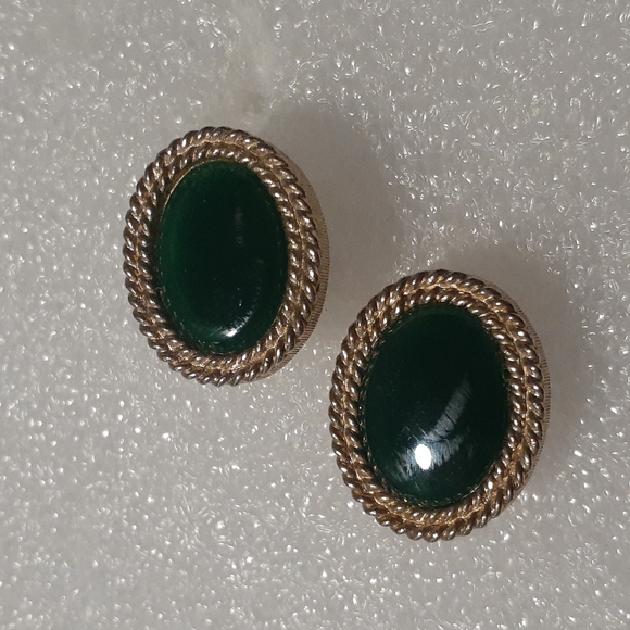 Men's goldtone green cabochon cufflinks - Picture 2 of 5